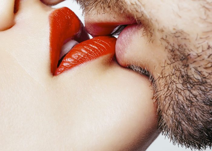 an-hour-after-first-date-first-kiss.jpg